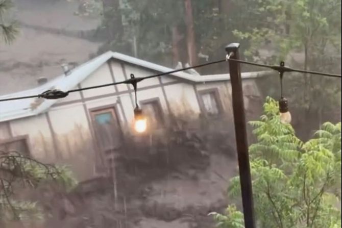 Poplave Novi Meksiko nevreme oluja Poplave Novi Meksiko nevreme oluja