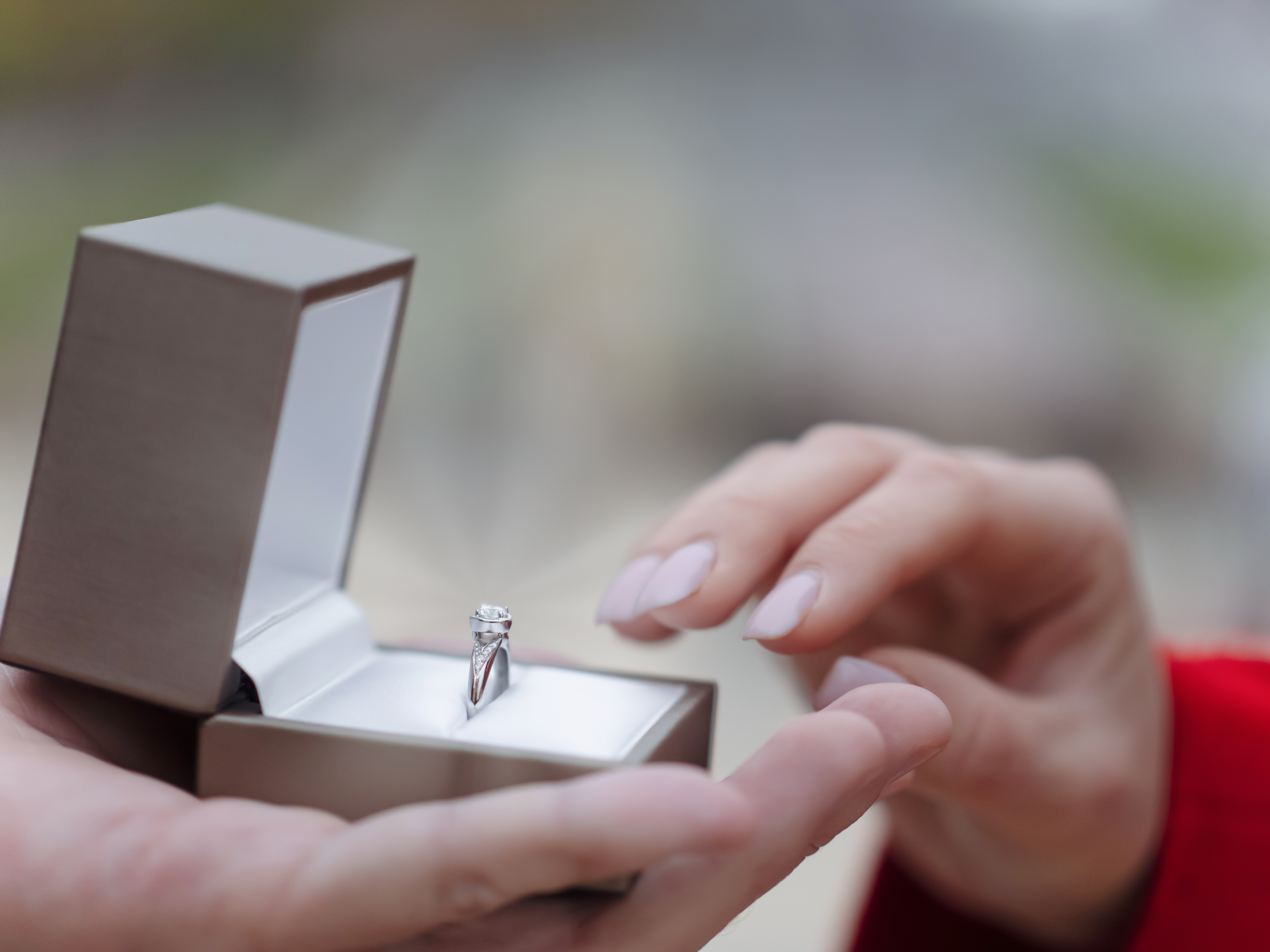 Mislio je da imaju najlepšu ljubavnu priču, da je spontano venčanje IDEALNO, a onda mu je žena potopila lađe