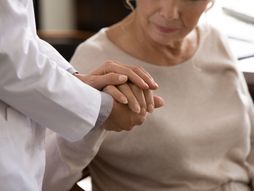 Starija žena, ilustracija