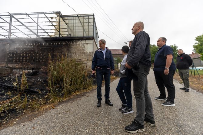 POŽARI POMOĆ GLAMOČIĆ POŽARI POMOĆ GLAMOČIĆ