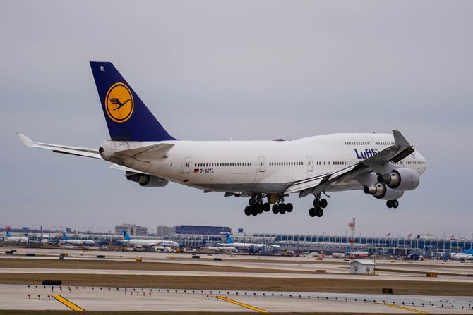 Lufthansa Boeing 747-8 Lufthansa Boeing 747-8