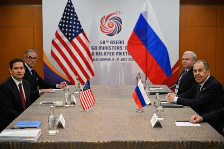 Marko Rubio i Sergej Lavrov Marko Rubio i Sergej Lavrov