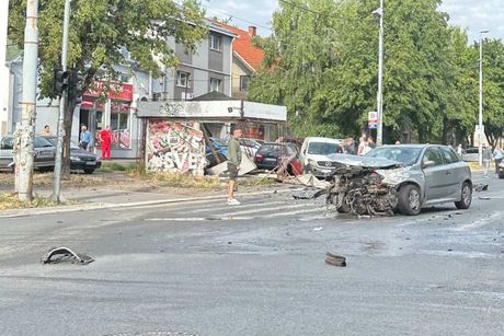 Zemun saobracajna nesreca