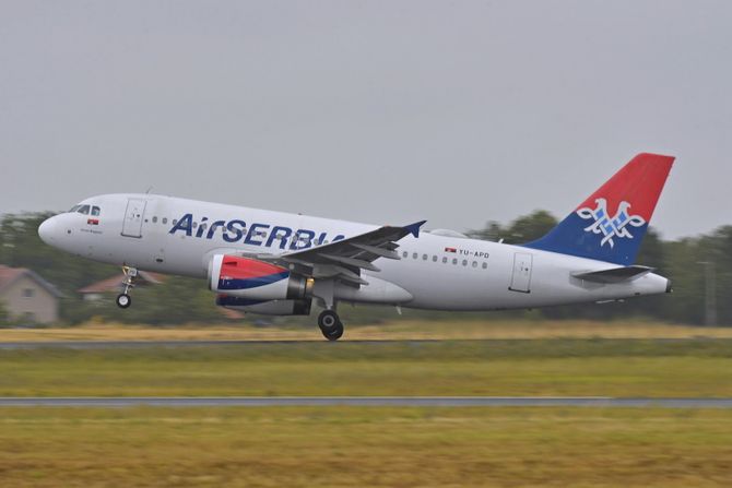 Airbus A319 A320 Air Serbia