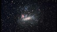 Naučnici smatraјu da bi misteriozni sјaј u našoј galaksiјi mogao poticati od tamne materiјe! Šta to znači?