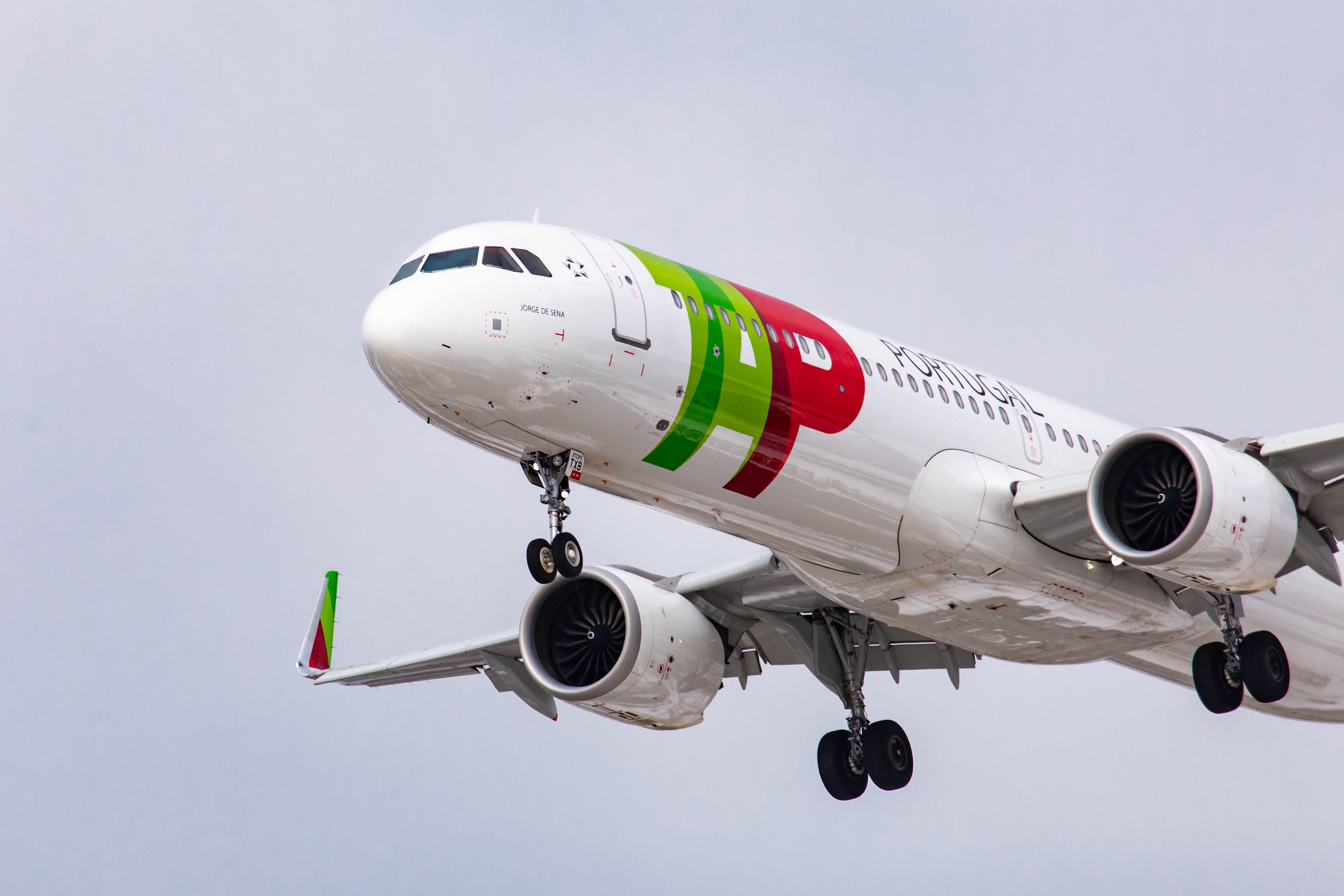 Lufthansa ili Air France-KLM: Ko će preuzeti TAP Air Portugal?