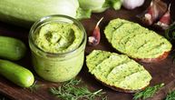 Genijalan način da iskoristite višak tikvica: Lagan i aromatičan pesto sos koji ide uz sve