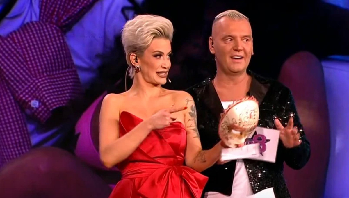 Aneli omašila temu na Elitoviziji! Maja Marinković je pred svima prozvala: "Obuci suknjicu, napolju je vruće!"
