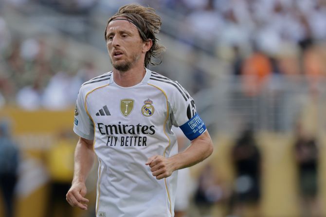 Luka Modrić - FK Real Madrid Luka Modrić - FK Real Madrid