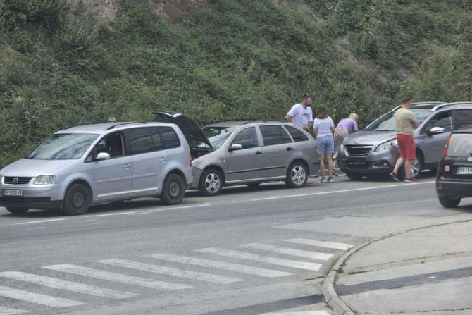 lančani sudar lančani sudar