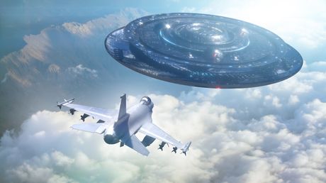Borbeni avion i NLO Borbeni avion i NLO