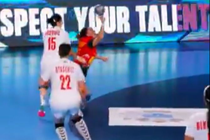 Ženska rukometna reprezentacija Srbije U19 Ženska rukometna reprezentacija Srbije U19