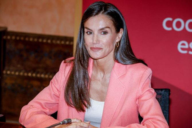 Queen Letizia, Kraljica Leticija Queen Letizia, Kraljica Leticija