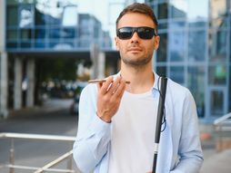 slep čovek, slepilo