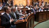 Poslanici utvrdili dnevni red, počela rasprava o predloženim zakonima