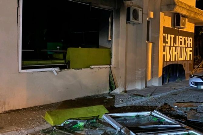Zapaljena kladionica u Nikšiću Zapaljena kladionica u Nikšiću
