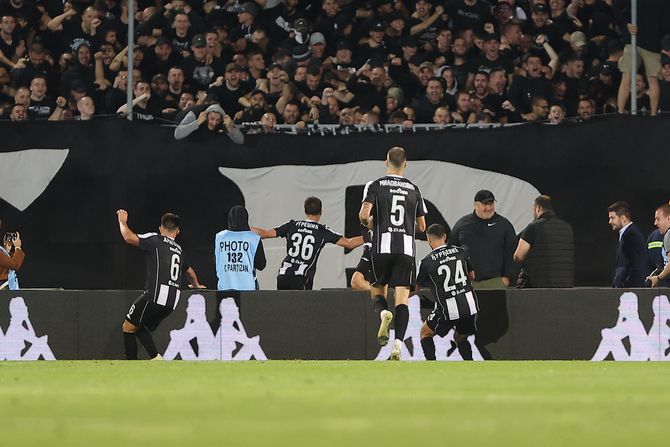 FK Partizan, Ognjen Ugrešić, FK AEK Larnaka, Grobari FK Partizan, Ognjen Ugrešić, FK AEK Larnaka, Grobari