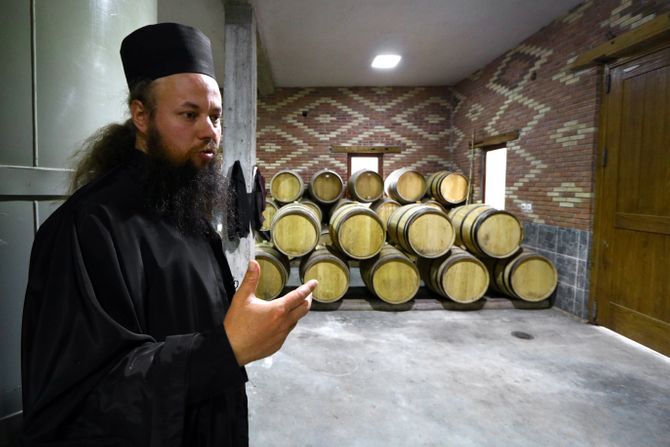 Manastir Fenek Manastir Fenek
