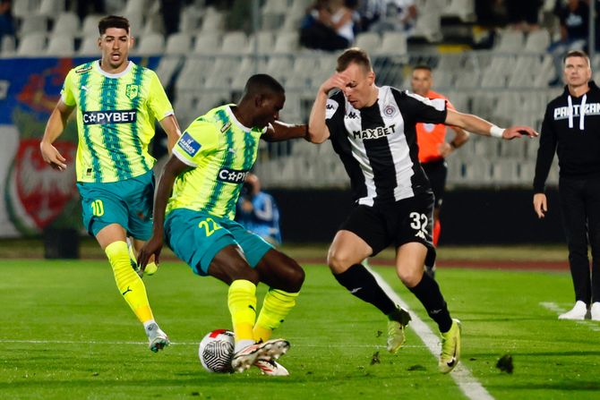 FK Partizan FK AEK Larnaka
