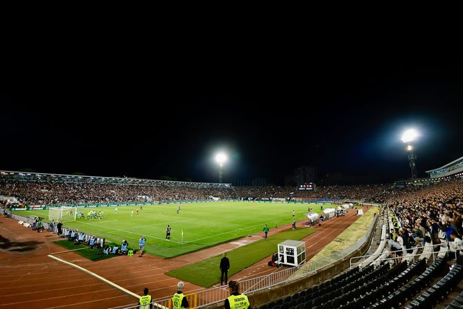FK Partizan FK AEK Larnaka