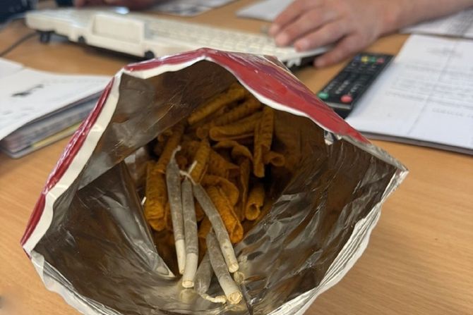 Gradina, droga u kafi i čipsu Gradina, droga u kafi i čipsu