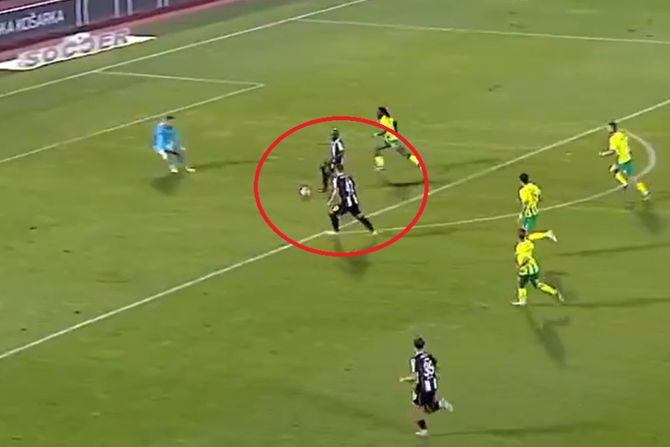Aldo Kalulu i Dušan Jovanović (FK Partizan - FK AEK Larnaka)