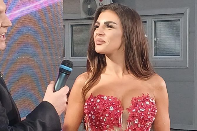 Ena Čolić Ena Čolić