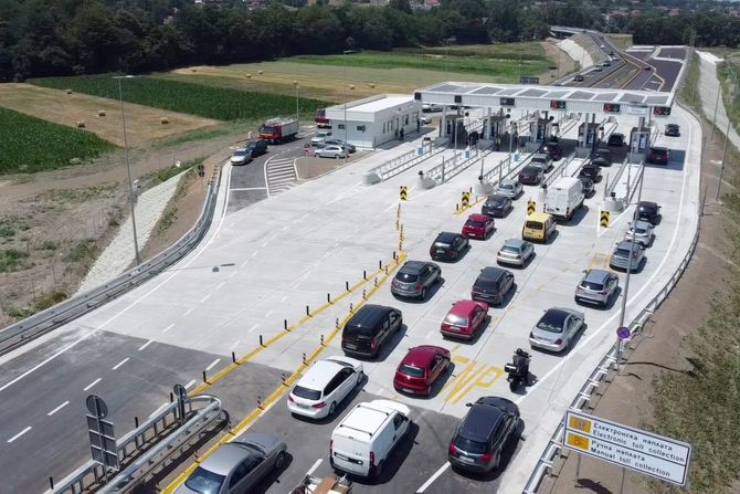 Deonicom od Pakovraća do Požege dnevno prođe preko 10.000 vozila Deonicom od Pakovraća do Požege dnevno prođe preko 10.000 vozila