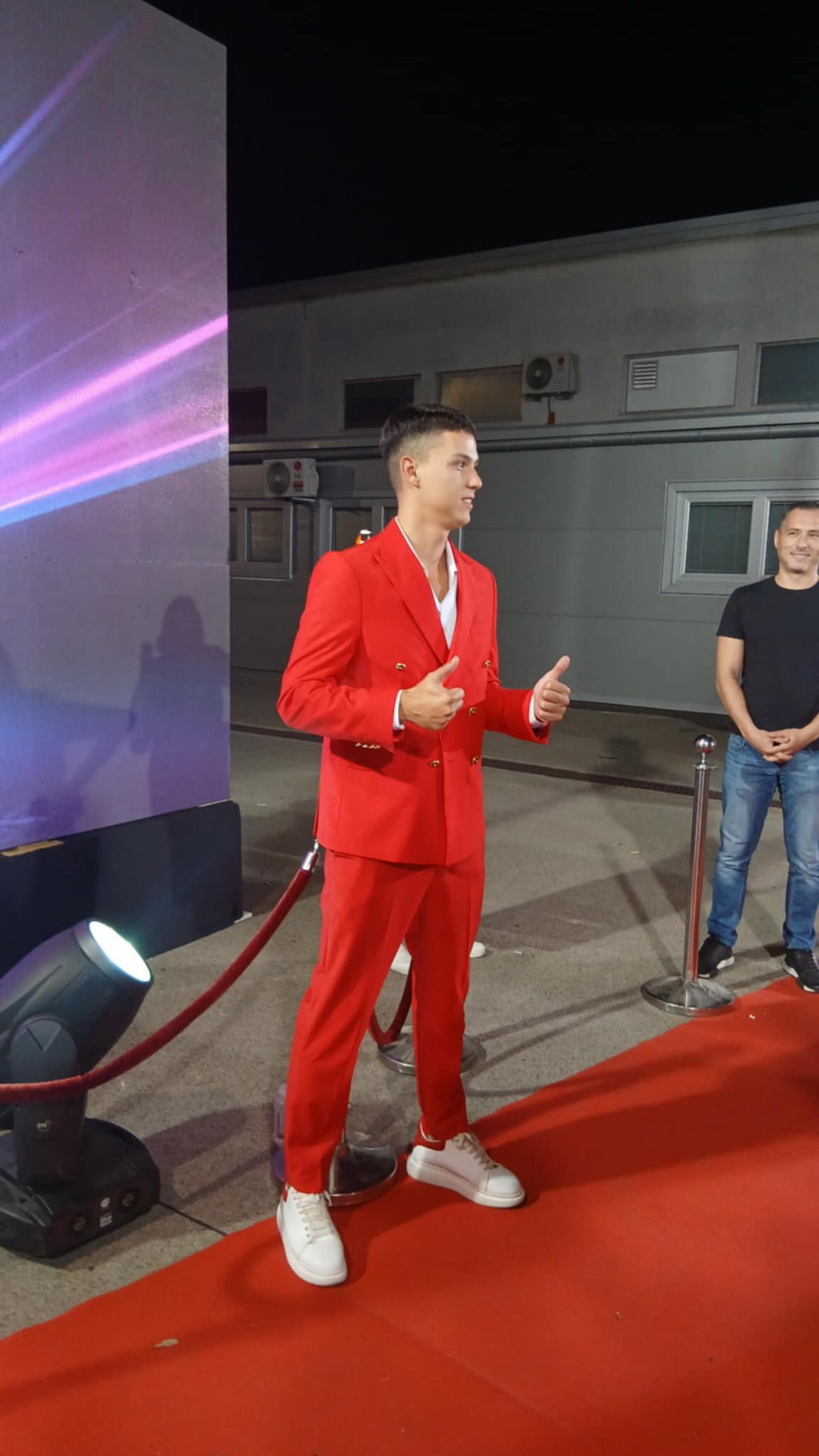 Da li je na pomolu pomirenje između Peje i Ene?! Zlatinog naslednika odala jedna stvar, evo šta je uradio
