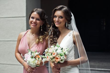 mlada, nevesta, venčanje, svadba, kuma, mlada i kuma, kumstvo mlada, nevesta, venčanje, svadba, kuma, mlada i kuma, kumstvo