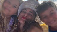 Suzana je došla sama kamperom na more sa 3 dece: Spremila im ručak za plažu, ljudi joj rekli da je "sirotinja"