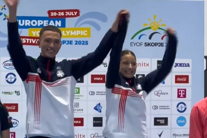 Stefan Agović i Anastasija Živković Stefan Agović i Anastasija Živković
