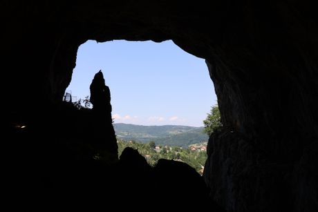 Pećine Pećine
