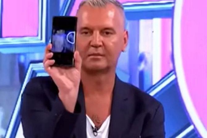 Raskrinkavanje Aneli Ahmić Raskrinkavanje Aneli Ahmić