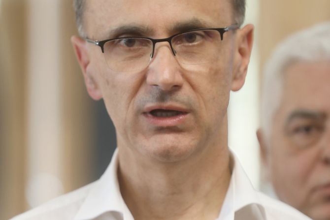 Đuro Macut obeležavanja 100 dana rada Vlade Srbije Caričin grad Lebane Đuro Macut obeležavanja 100 dana rada Vlade Srbije Caričin grad Lebane
