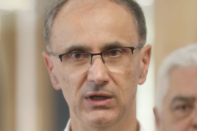 Đuro Macut obeležavanja 100 dana rada Vlade Srbije Caričin grad Lebane Đuro Macut obeležavanja 100 dana rada Vlade Srbije Caričin grad Lebane