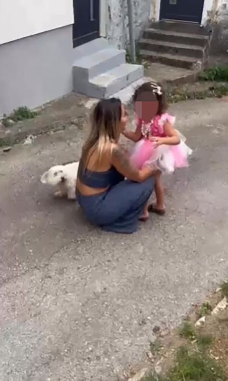 Aneli Ahmić Aneli Ahmić