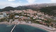 Grozan prizor sa crnogorske plaže koju Srbi obožavaju: Sve pliva u fekalijama