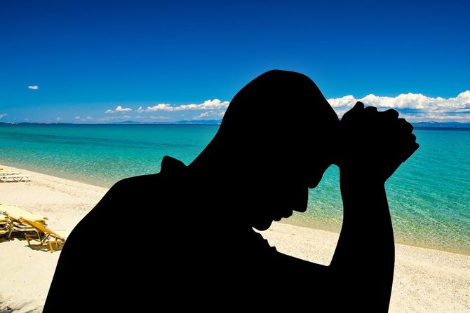 Grčka, putovanje, letovanje, plaža, silueta muškarca, muškarac Grčka, putovanje, letovanje, plaža, silueta muškarca, muškarac