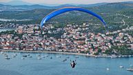 TRAGIČNA SMRT Snimak migranta koji je paraglajderom pokušao da se dokopa Seute i boljeg života