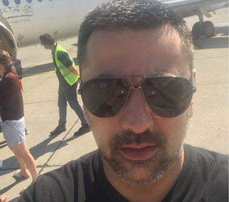 Slaven Đukanović, pevač crnogorski Slaven Đukanović, pevač crnogorski