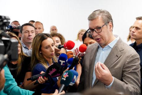 Aleksandar Vučić Batajnica Aleksandar Vučić Batajnica