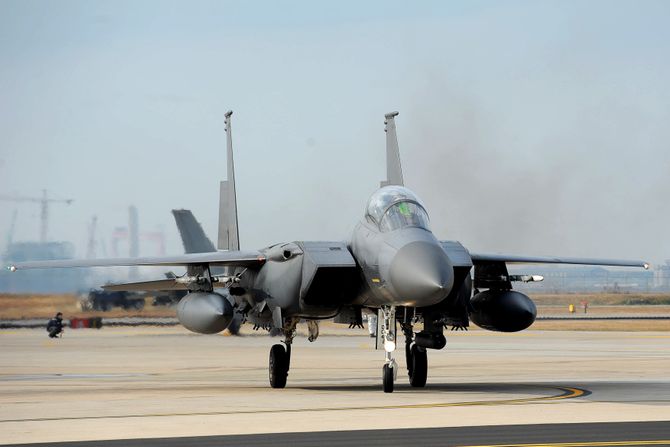 F-15