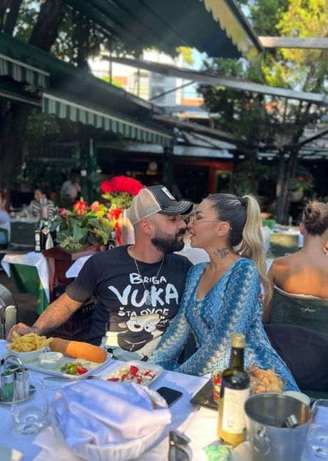 Aneli Ahmić, Luka Vujović Aneli Ahmić, Luka Vujović