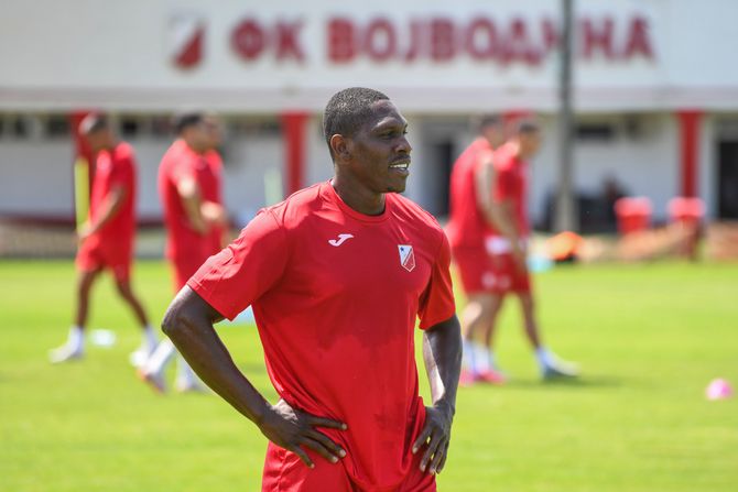 FK Vojvodina, Džon Meri