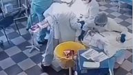 Razoran zemljotres ih zatekao u operacionoj sali: Snimljena reakcija ruskih lekara dok zemlja grmi i trese se!