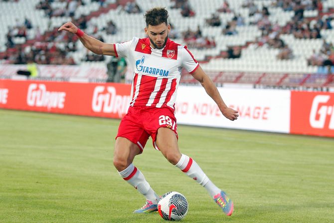 Nair Tiknizjan