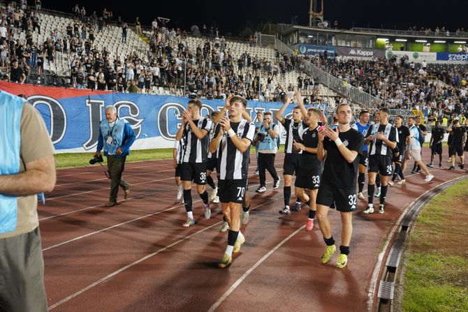 FK Partizan 21 pfc FK Partizan 21 pfc