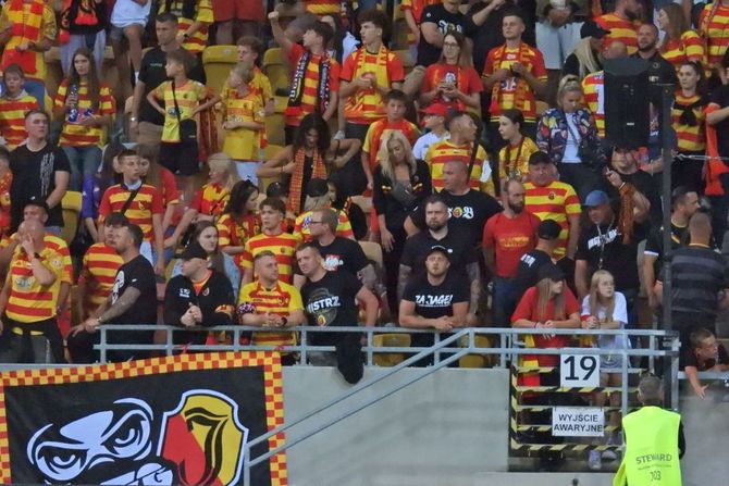 FK Jagelonija, FK Novi Pazar, navijači
