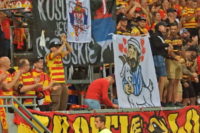 FK Jagelonija, FK Novi Pazar, navijači FK Jagelonija, FK Novi Pazar, navijači